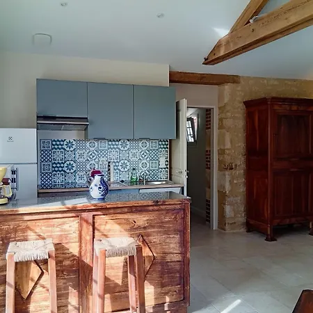 Chateau De Bellevue - La Longere Proche Du Puydufou * Sainte-Cécile